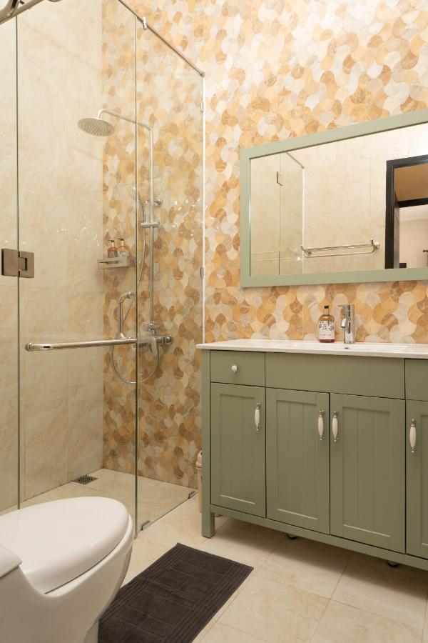 Hening Pool Villa Purwokerto Extérieur photo